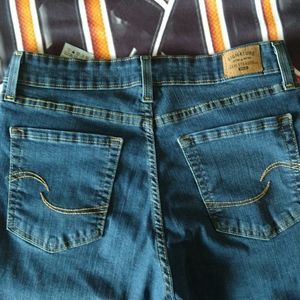 Bran new levis jeans skinny teenager w29 l29